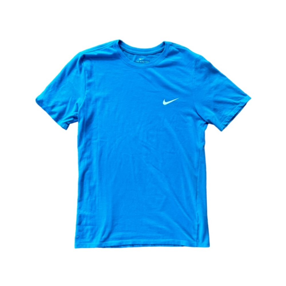 Nike dri-fit athletic cut shirt medium